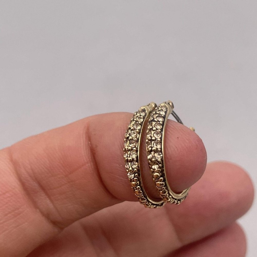 Vintage Monet Hoop Earrings Gold Tone - Picture 7 of 7